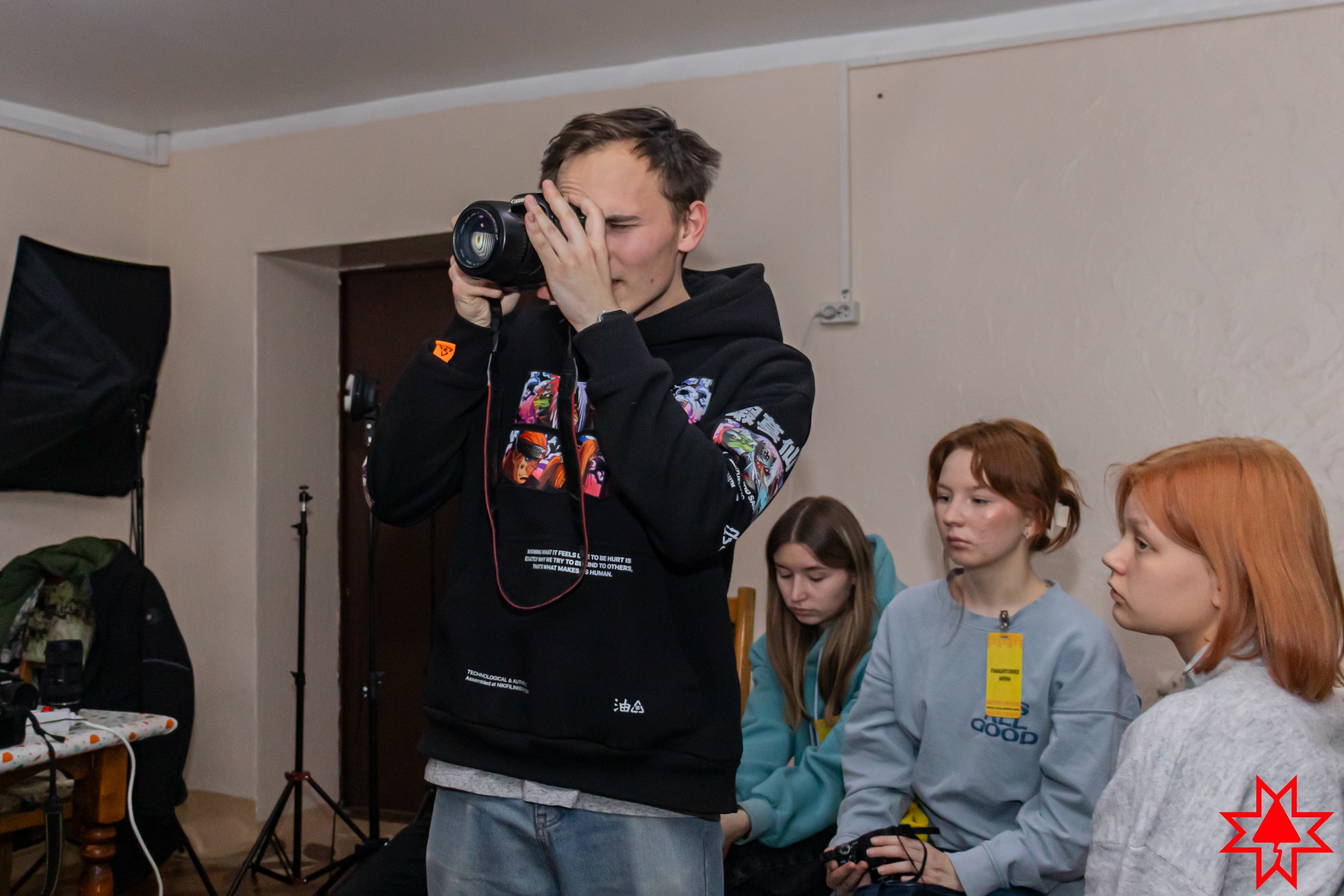 Направления медиашколы "Медиа внутри и снаружи"